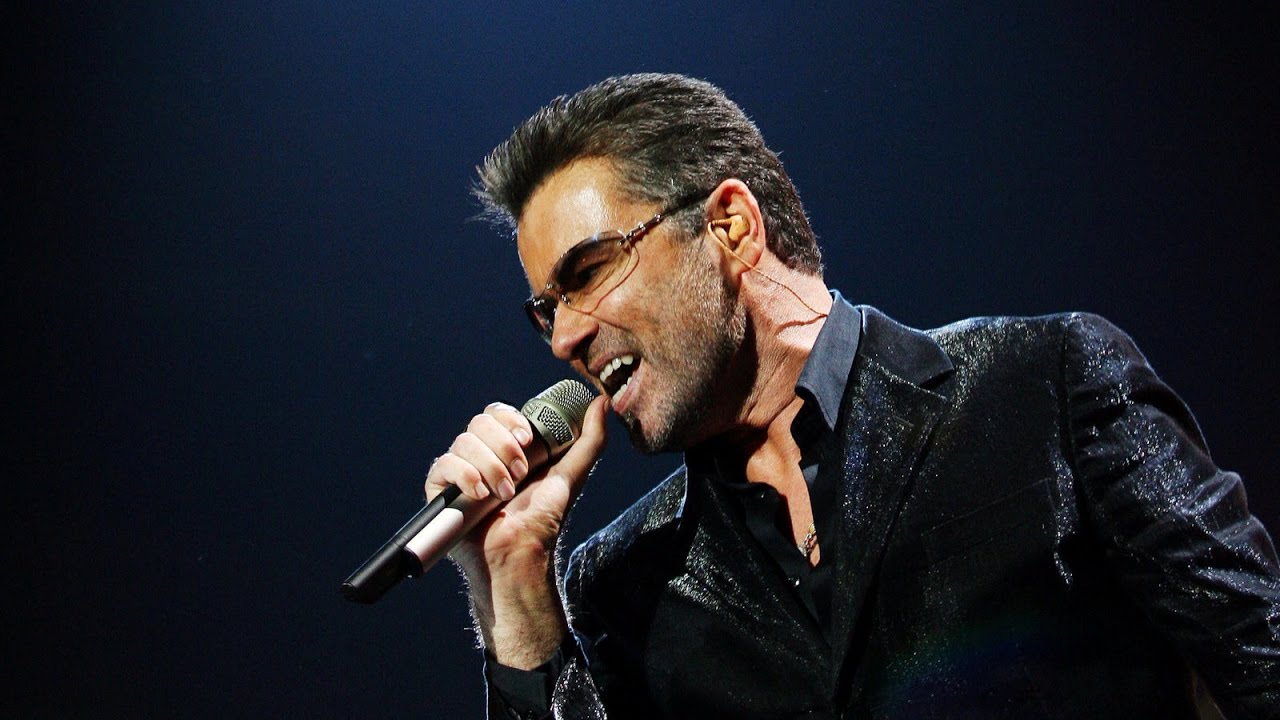 Top 30 Famous Celebrities Who Passed Away in 2016 You Didn't Know