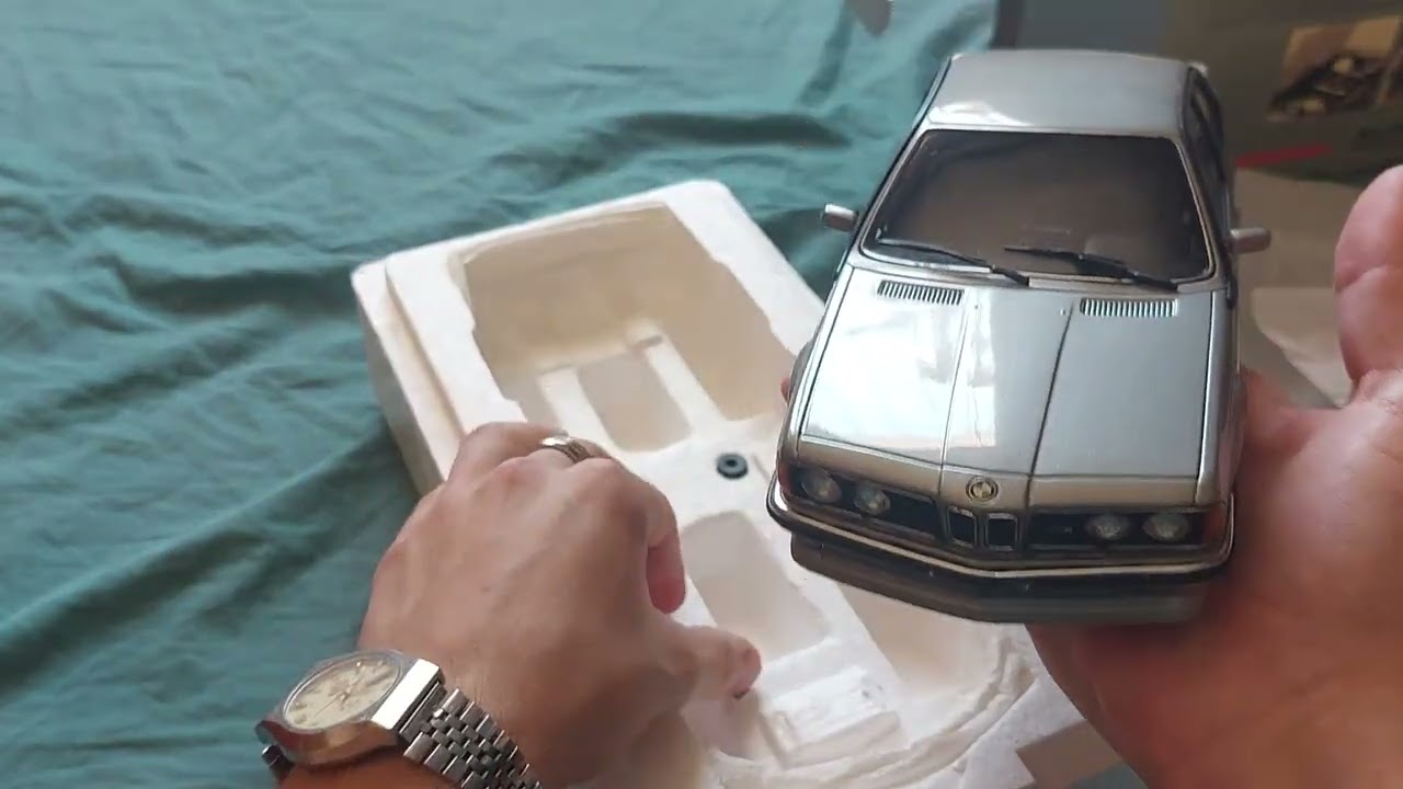 BMW M635 CSI Autoart 1:18