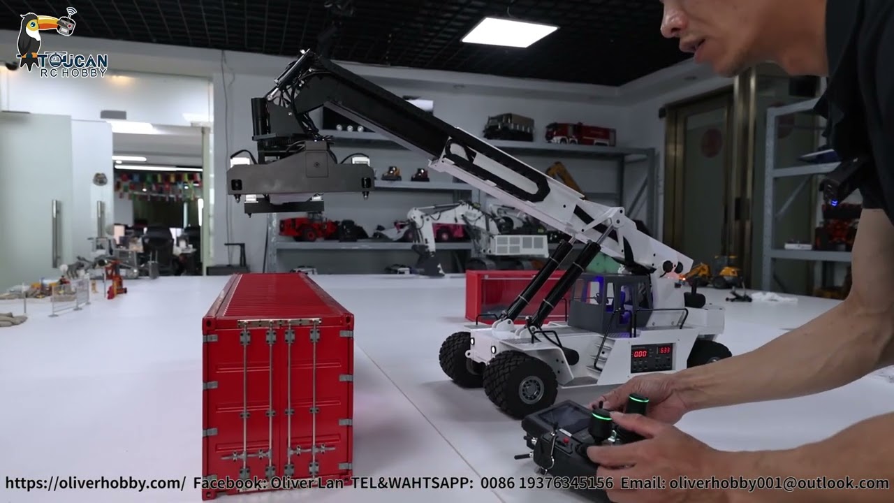 How to operate new panel 1/14 JX-KCK EVLite RC Hydraulic Reach Stacker TEREX TFC45 Container Handler