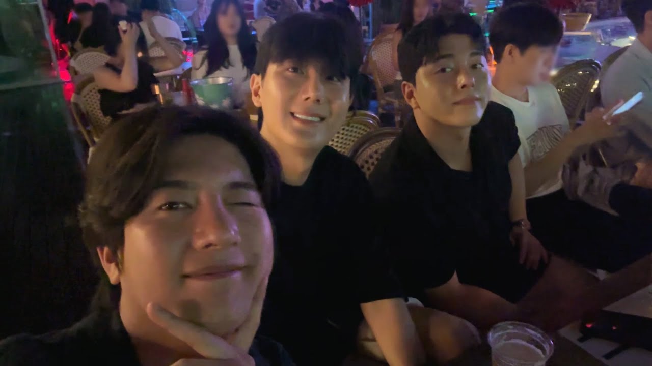 여친 있는 세 남자의 양양 여행