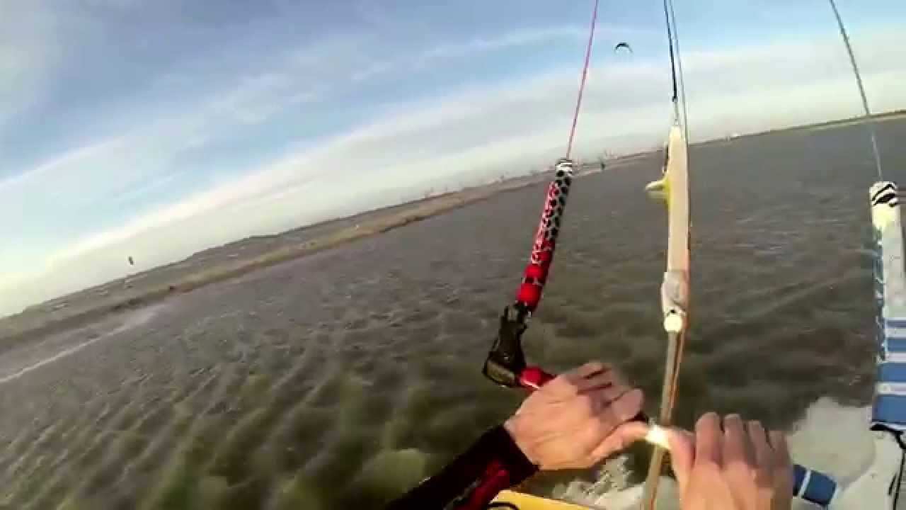 Kitesurfing Oostvoorne Autostrand 2014-12-23 (hoogwater)