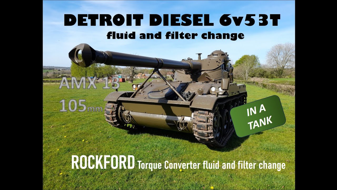 Двигатель Detroit Diesel 6V53T и гидротрансформатор Rockford обслуживаются в бензобаке. Прототип ...