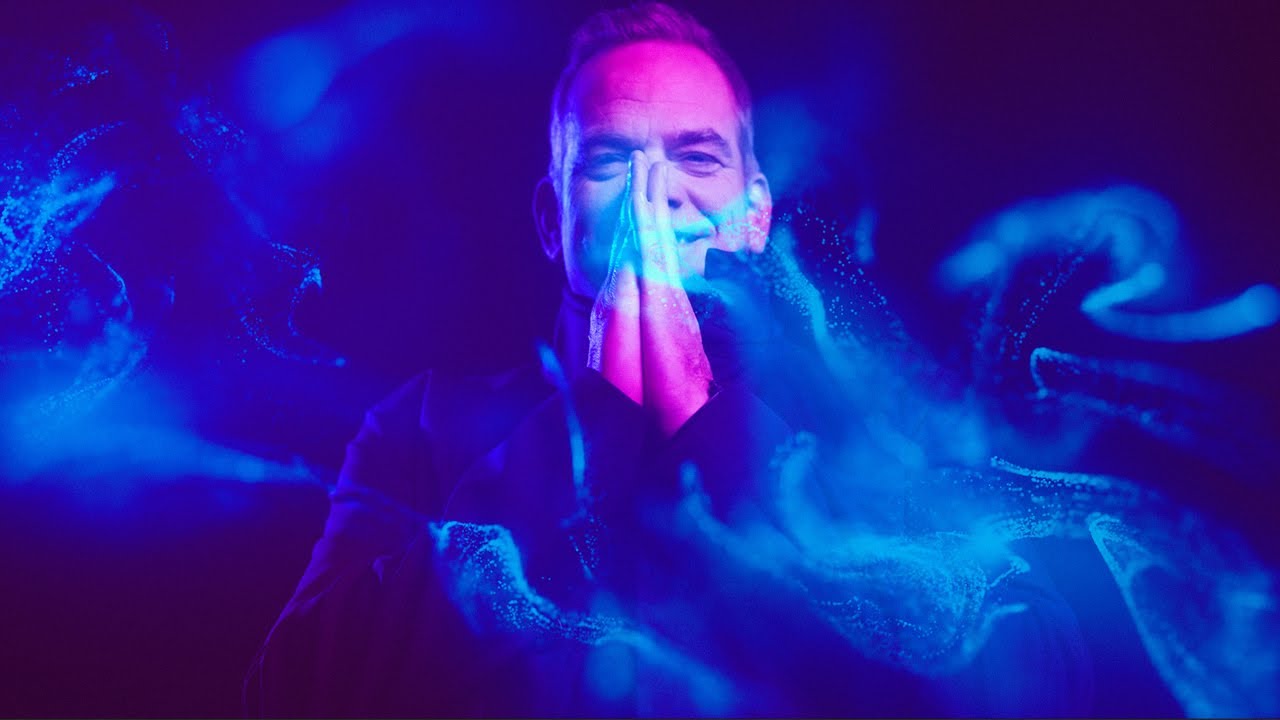 GAROU - Des choses &agrave; dire (vid&eacute;oclip officiel)