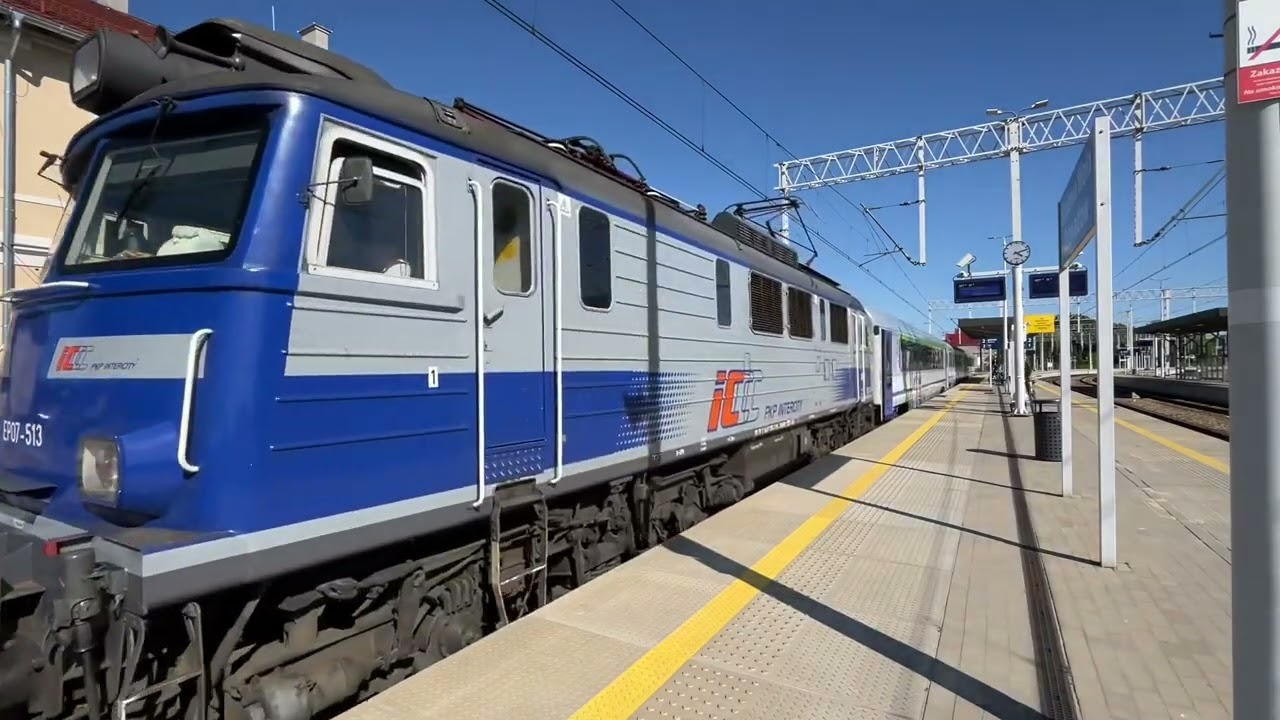 Popołudniowe pociągi na stacji Stalowa Wola Rozwadów | IC, Regio, Cargo