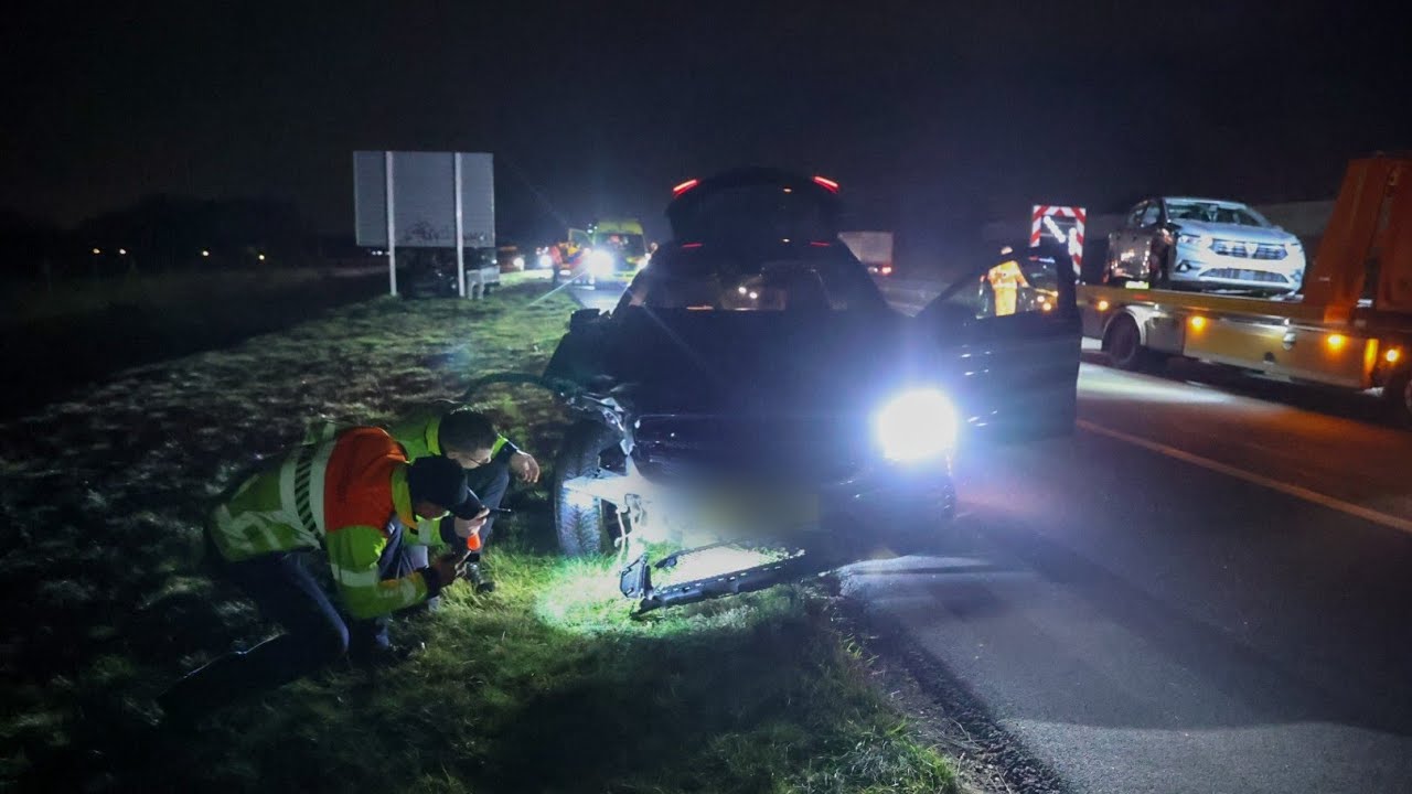 Meerdere personenauto's betrokken bij aanrijding A50 Nistelrode 