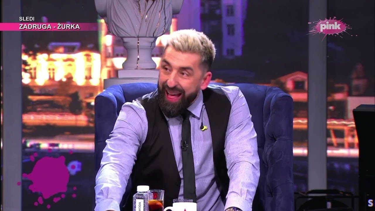 Vic - Kamiondžija u javnoj kući (Ami G Show S14)