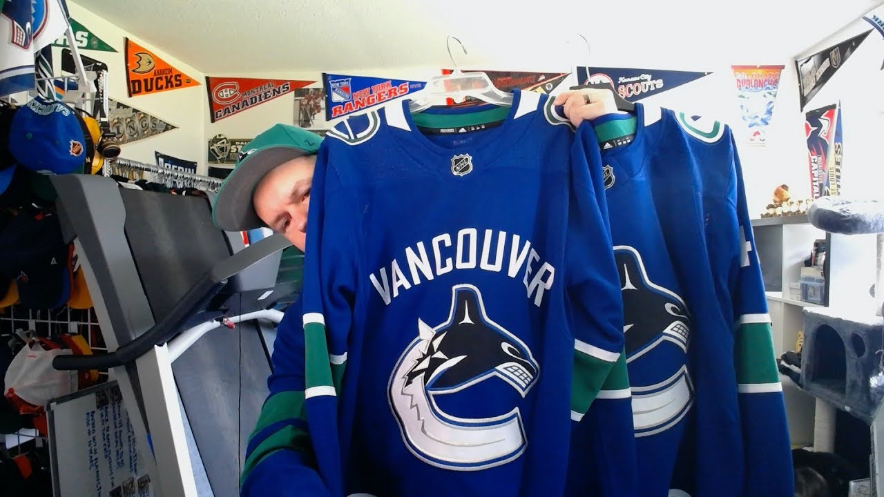 Comparing the New Canucks Jersey to Last Season's