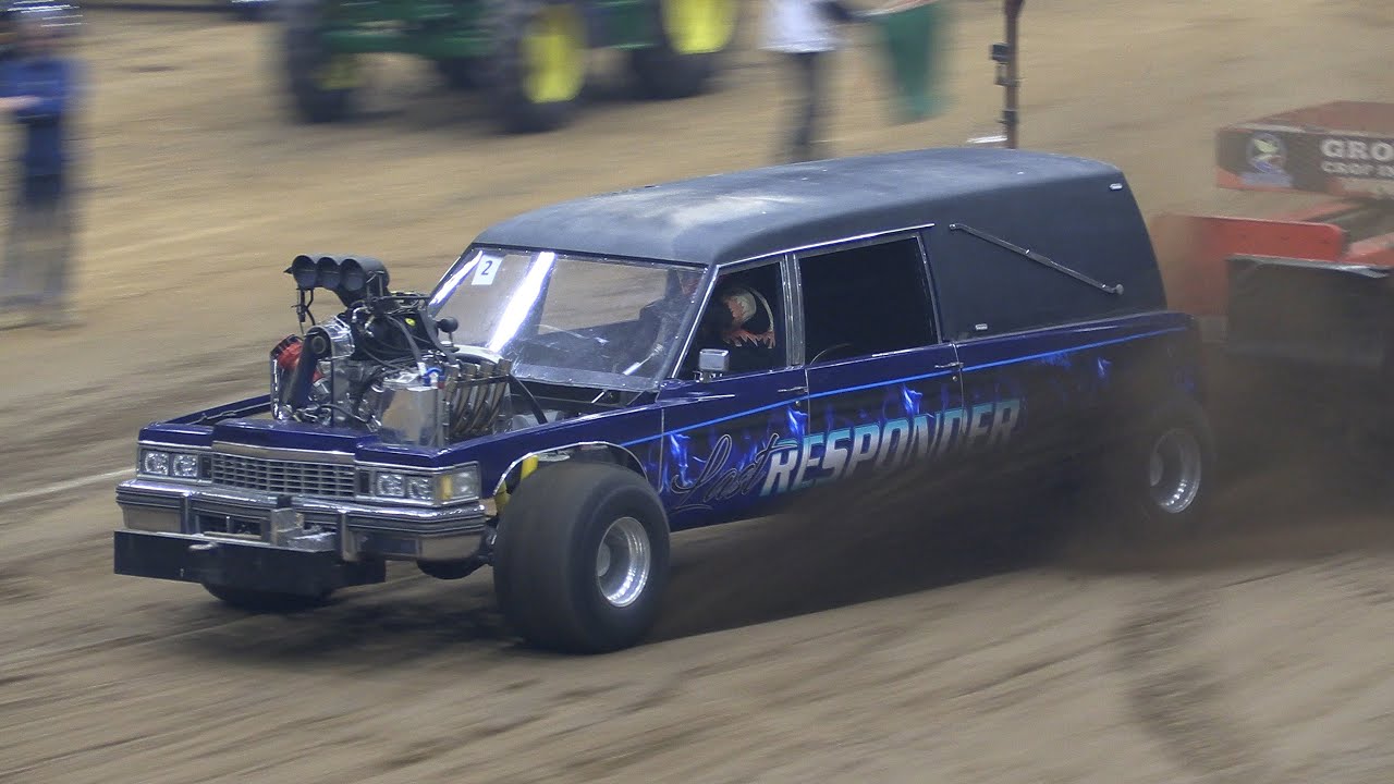 2025 Super Modified 4WD Truck Pulling! TNT Kentucky Invitational! Lexington, KY. Friday Night