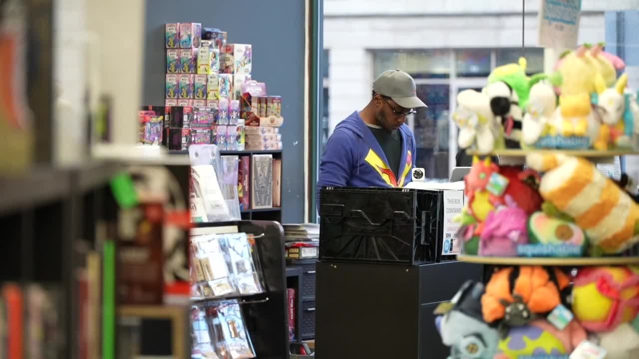 Small Lansing comic shop competes with big retailers through personal service