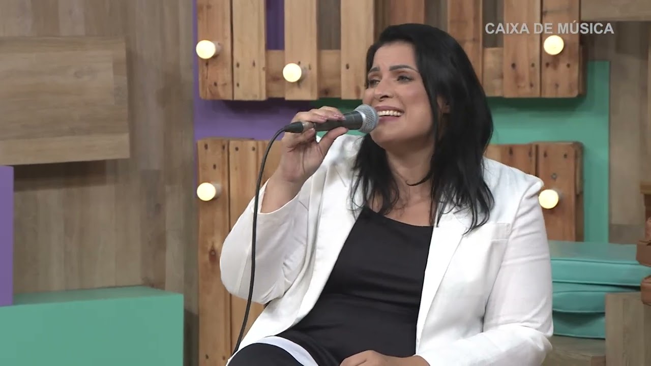 J&uacute;lia Camilo - Tudo Para Mim (ao vivo no Caixa de M&uacute;sica)