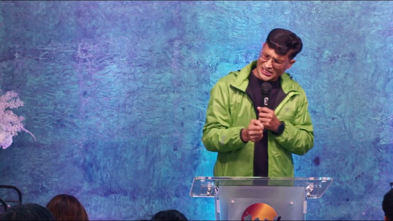प्रार्थनाले पवित्र आत्माको लागि दैलो खोलिन्छ।/Prayer Opens the Door to the Holy Spirit