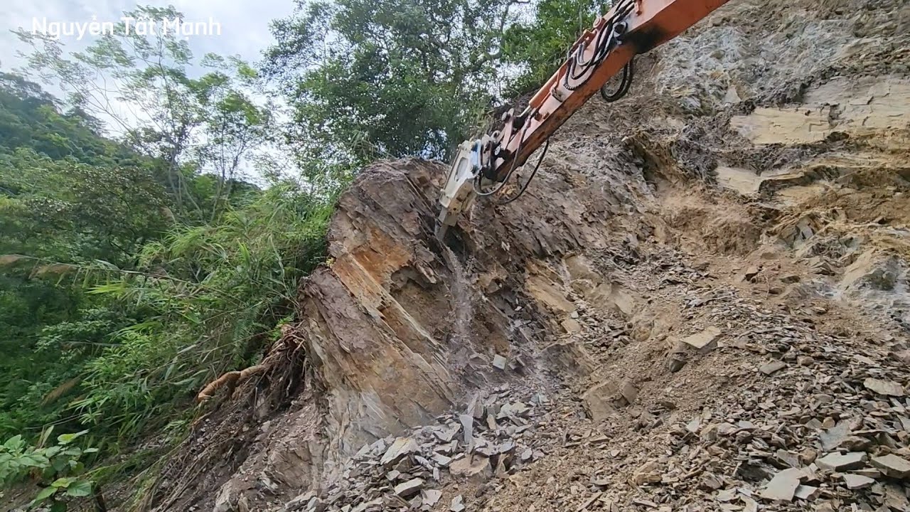 Mở đường Lũng Cáng.CĂNG ĐÉT CẤP THỨ 6 CHUYỂN CẤP THỨ 7.Nguyễn Tất Mạnh