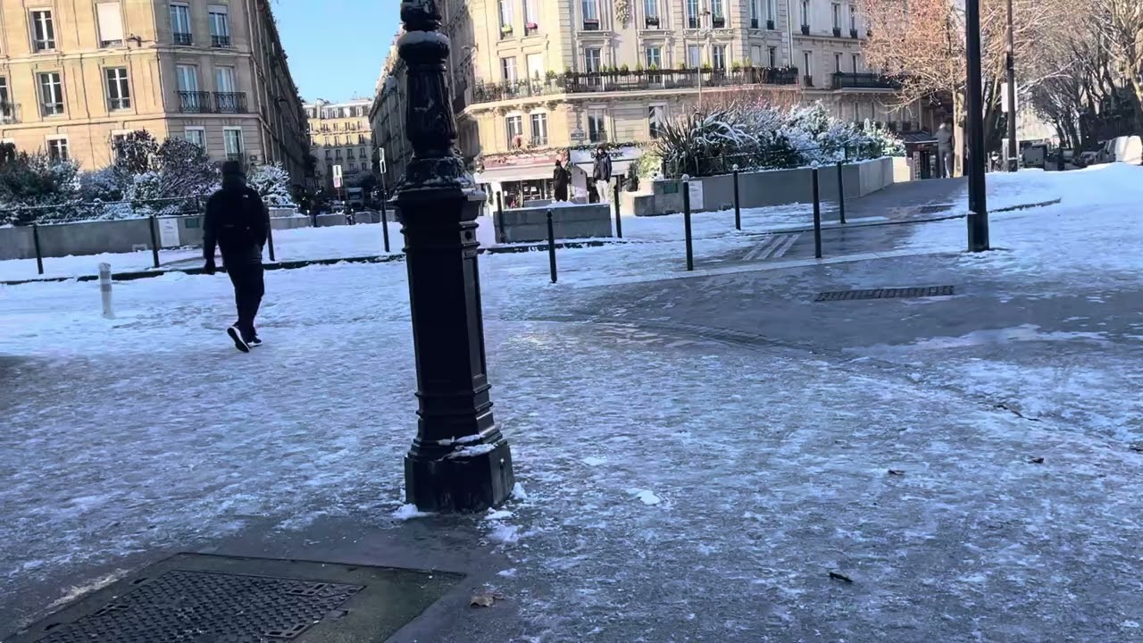 #france #🇫🇷 #paris #parisdiaries #snow 