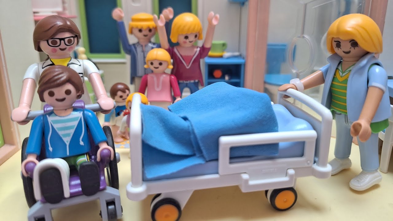ACCIDENTS : Visite aux URGENCES  - Vidéo Playmobil en Français