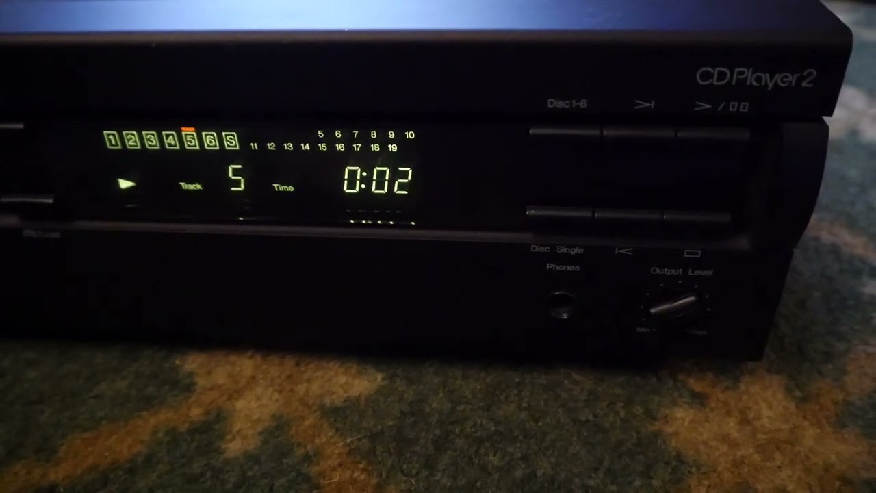Nakamichi CD player 2/ MB2  were the only Nak Changers with this feature.