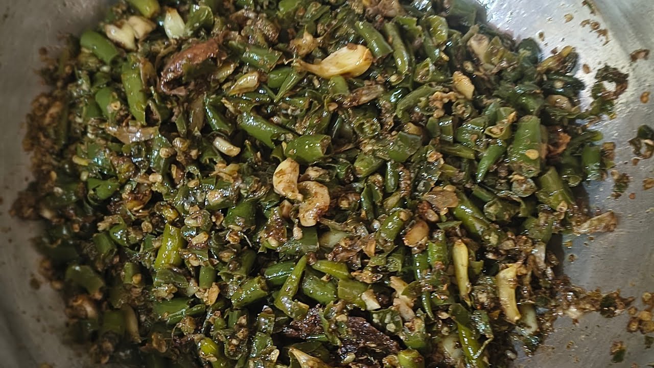 Mirchi ka achar banaye new style me || नई स्टाइल में मिर्ची का अचार बनाने का तरीका 