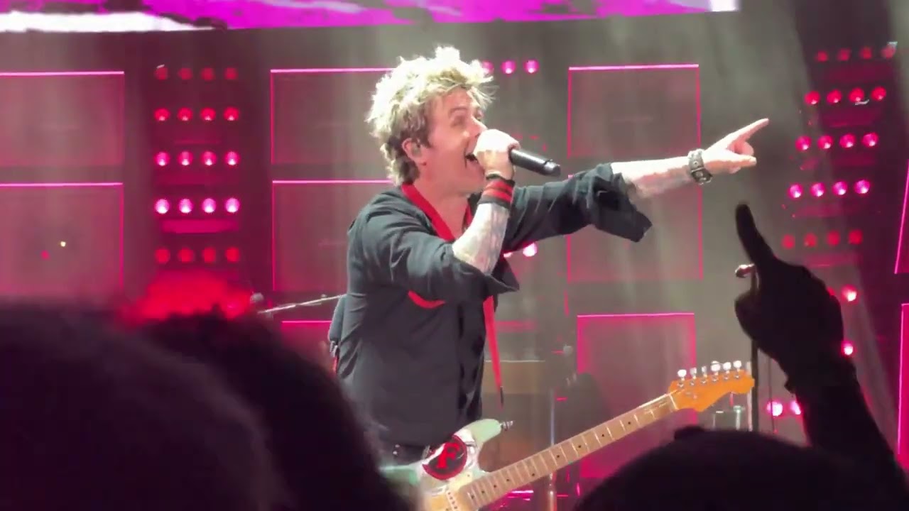Green Day performs “The American Dream Is Killing Me” live at PNC Park in Pittsburgh, PA (9/1/2024)