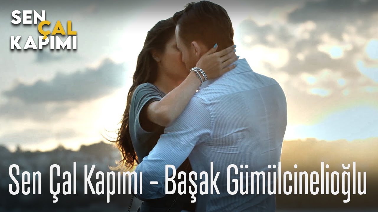 Sen Çal Kapımı - Başak Gümülcinelioğlu
