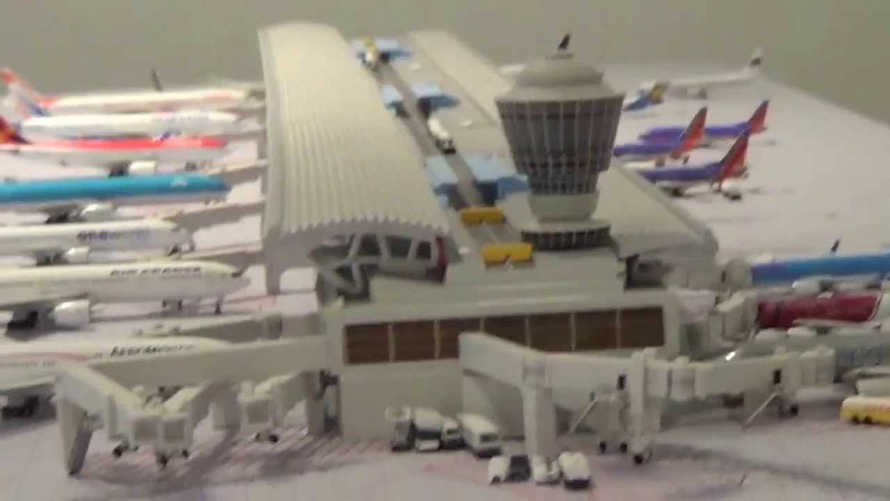 1:400 Geminijets Airport update