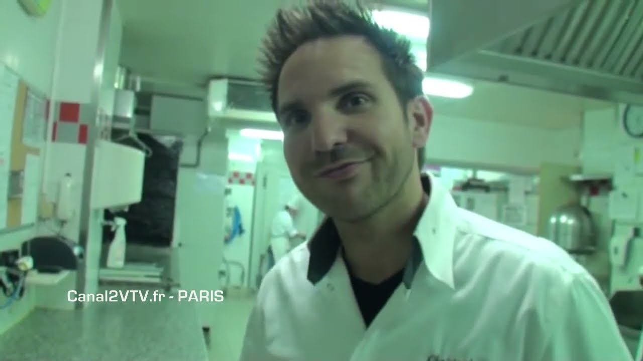 CHRISTOPHE MICHALAK au Plaza Athénée à Paris en 2010 sur Gourmandises TV