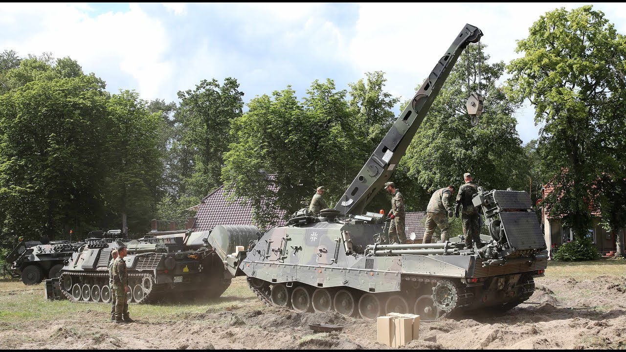 LÜBTHEEN: Noch keine Entwarnung bei Waldbrand - Bundeswehr kämpft