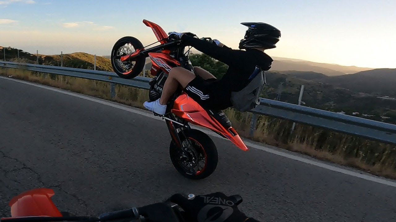 ESTA KTM 450 SUPERMOTARD ES UNA LOCURA