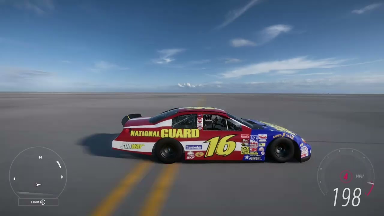 Driving the 16 Ford stock car Greg Biffle in Forza Horizon 5. 
