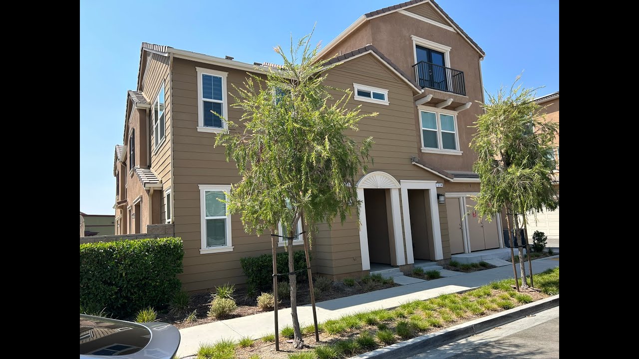 Houses for Rent in Upland 3BR/2.5BA by Property Management in Upland
