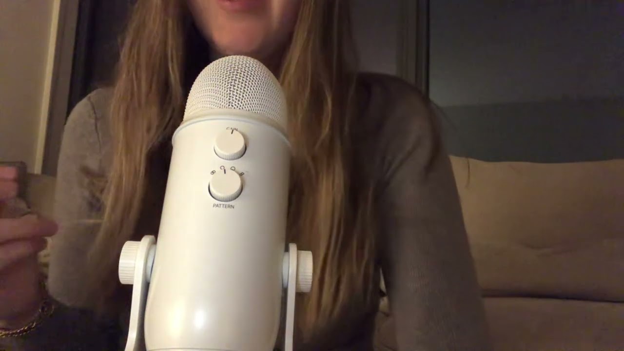 ASMR | Fast and aggressive triggers / tapping
