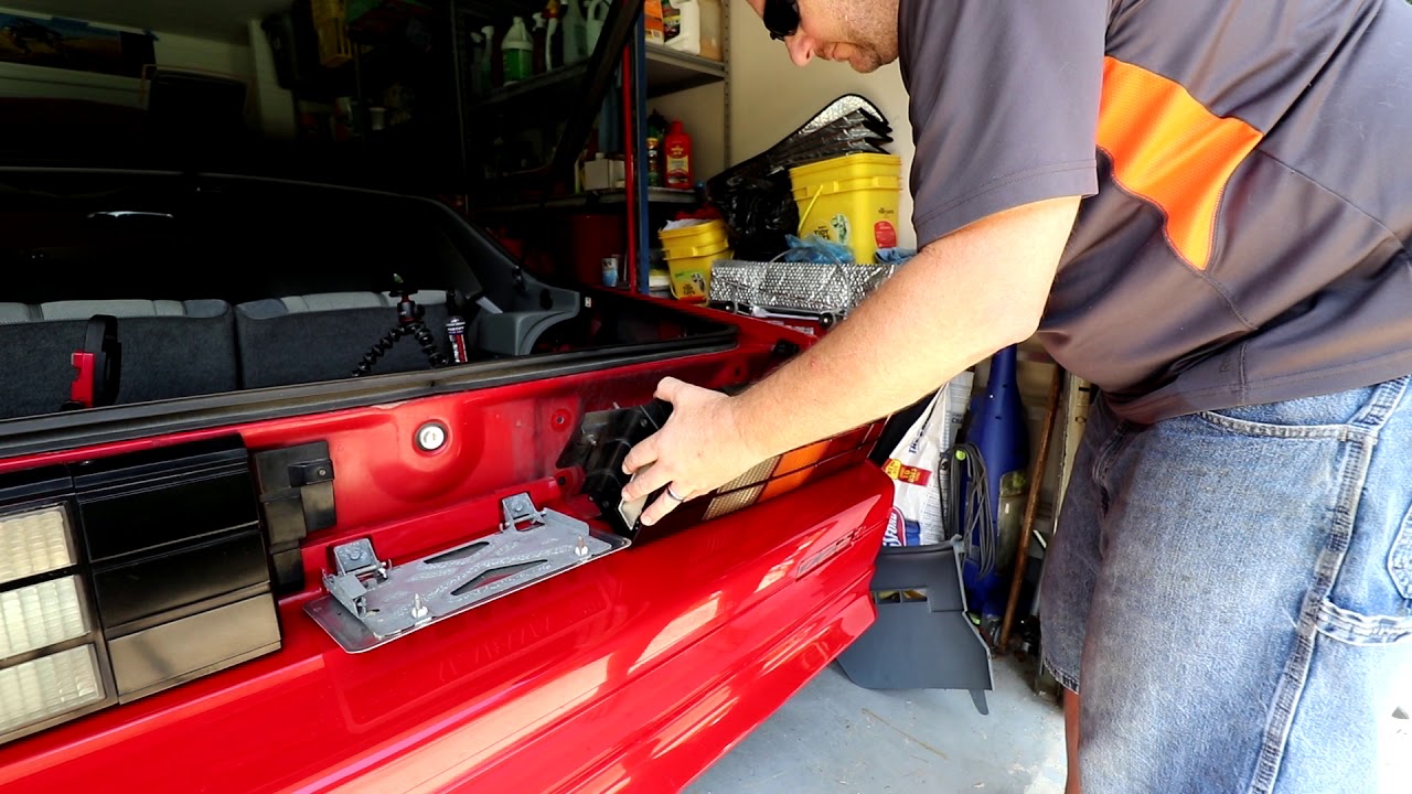 82-92 Camaro tail light removal and bulb replacement