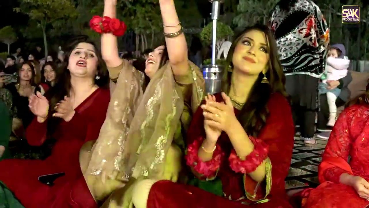 Mast Nazron Se Allah Bachaye - Live Zahid Abbas Qawwal 2025
