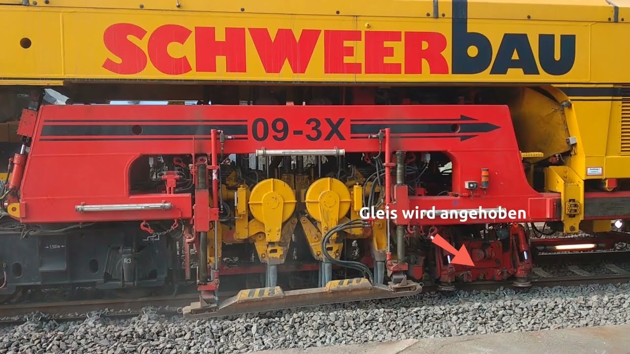 Film Gleis-Stopfexpress in Aktion