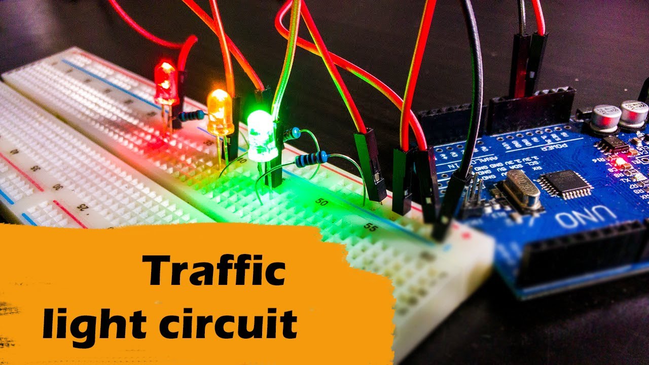 Traffic light circuit with 3 LEDs | Arduino