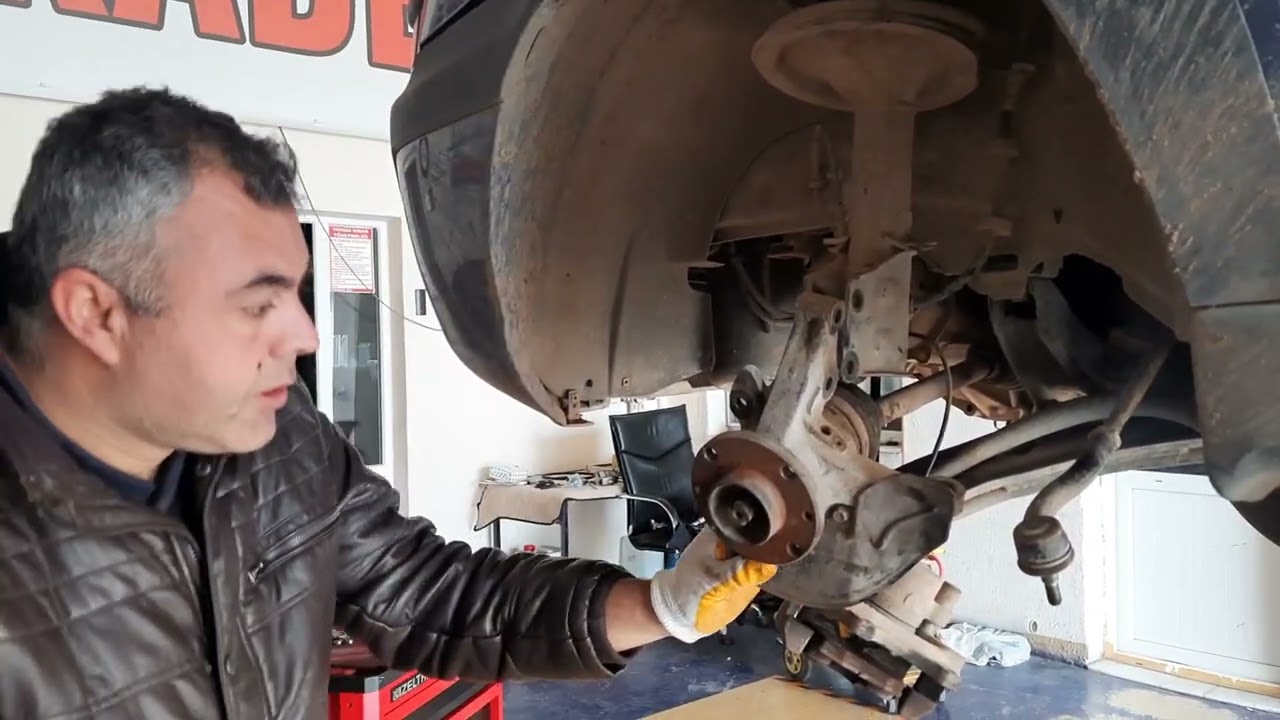 Fiat Doblo rotil ve salıncak değişimi
