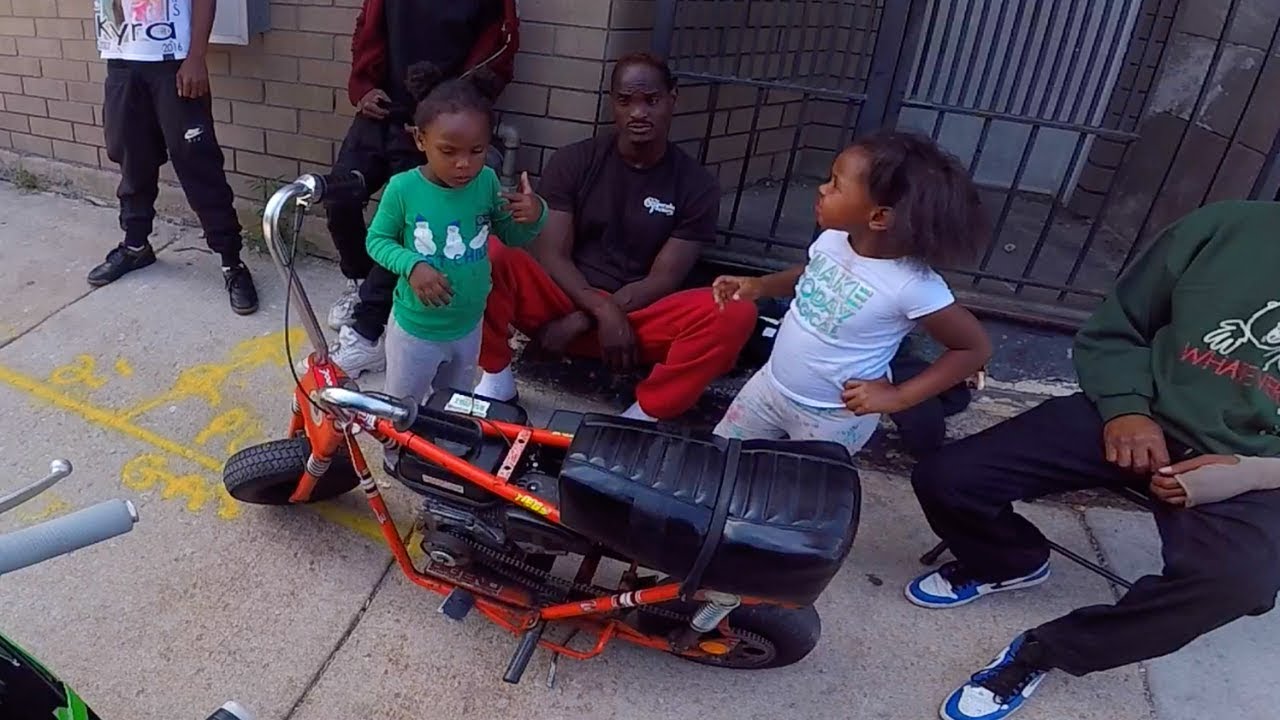 Englewood's Illegal Mini Bike Races! (#HoodEats Eps. 7)