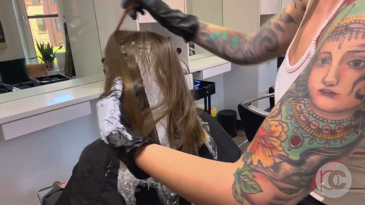 Natural Balayage by @Colour.Jade