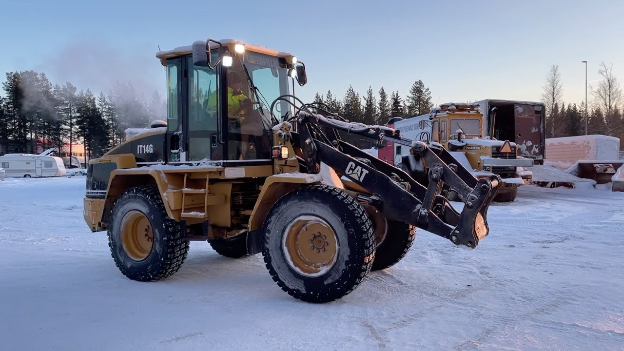 Köp Hjullastare CAT IT14G på Klaravik