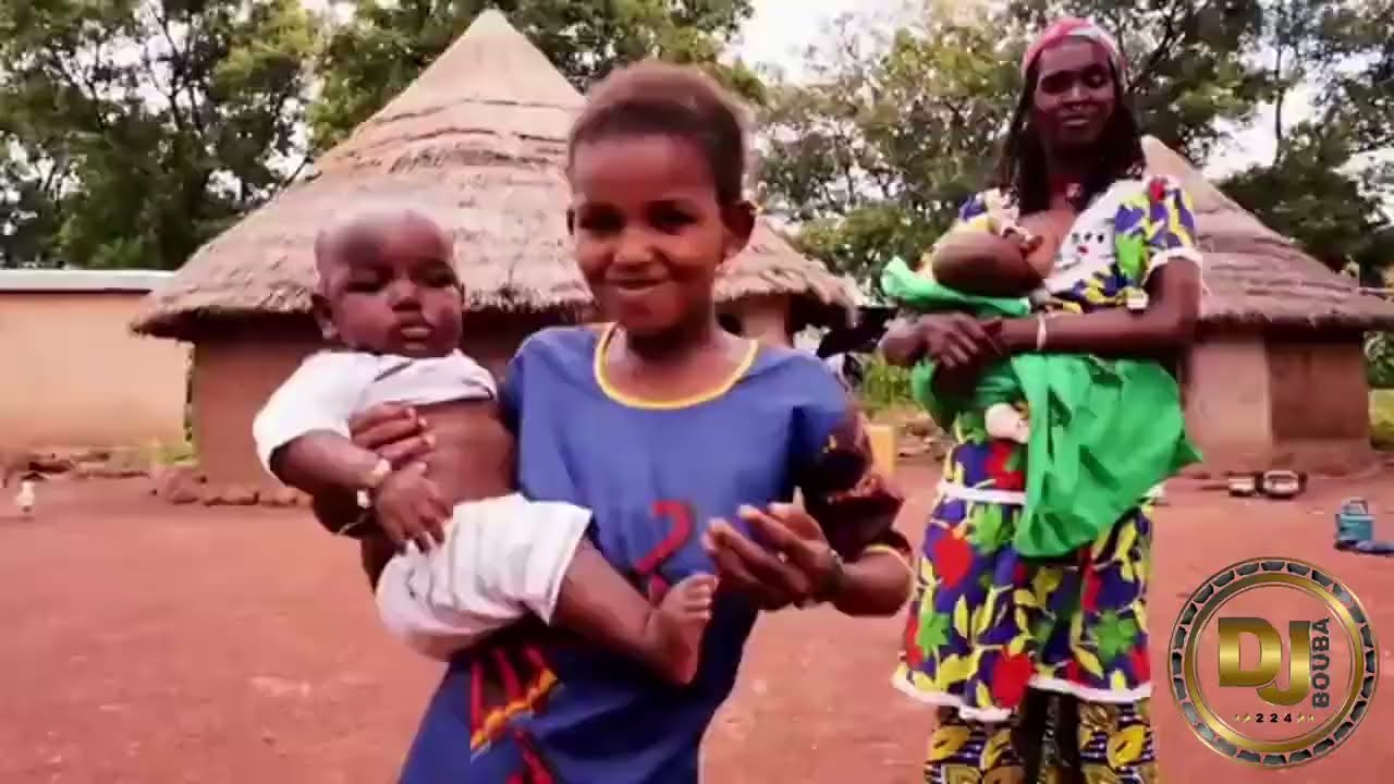 BEST RETRO MAMAYA GUINEE MIX BY DJ BOUBA ( ALPHADIO DARA-FISH KILLA-SONA TATA-DJ SISQO-KOUNDOU WAKA