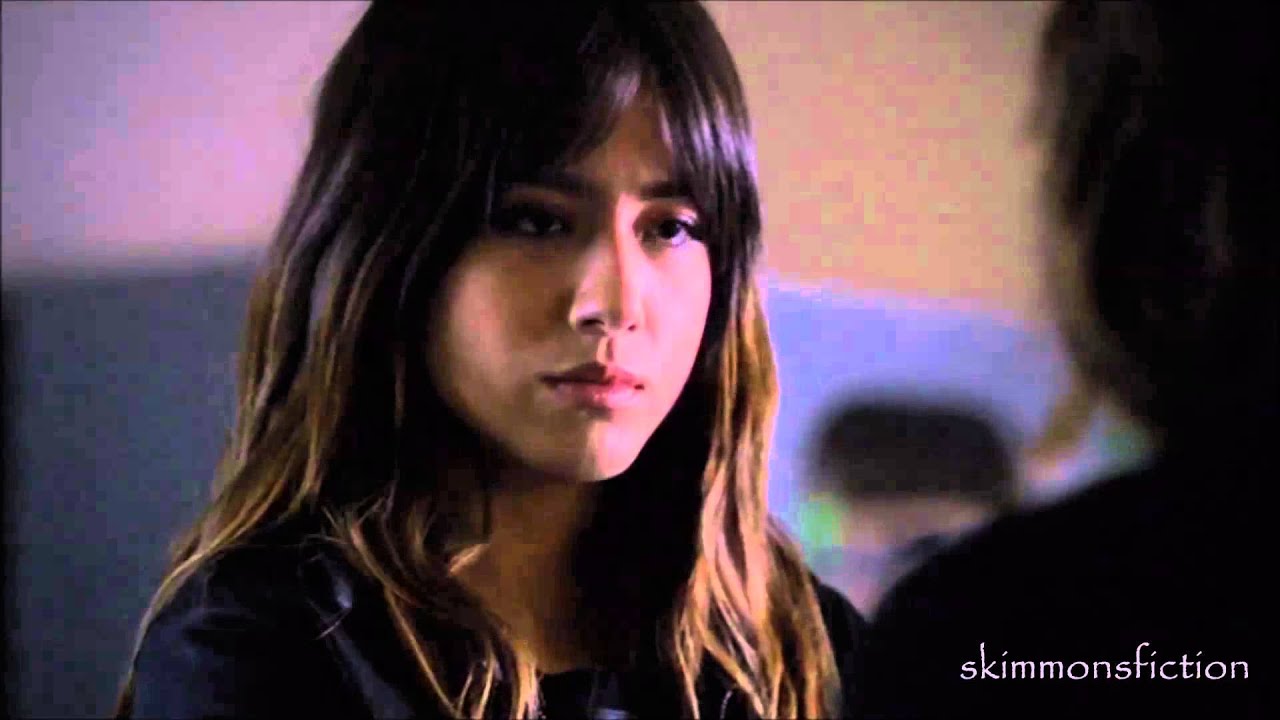 Skimmons + Bobbi - Girlfriend