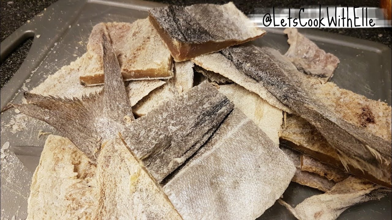 How To Descale & Desalt Salt Fish/ Congolese Food