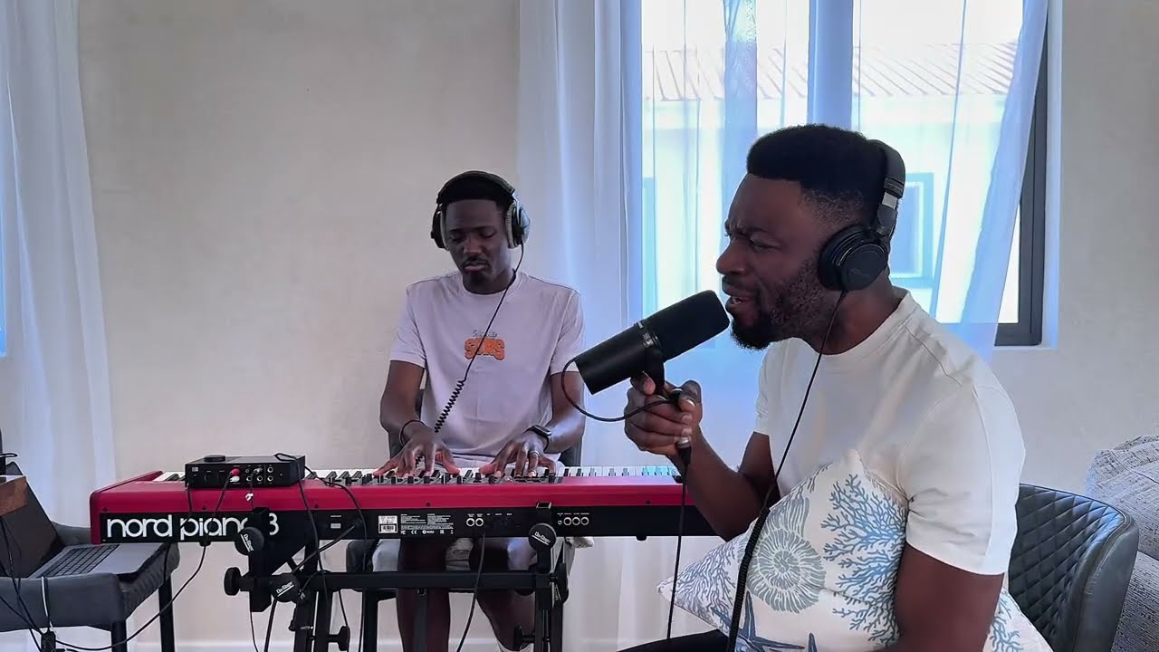 WORSHIP MEDLEY |WONDERFUL MERCIFUL SAVIOR | I SING PRAISES TO YOUR NAME - Chidi David Ani&Sam Bella