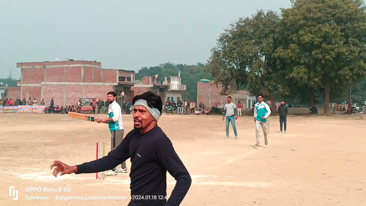 Dulli v/s Gausganj Semifinal Bangarmau Premier League Season 4.   1/2