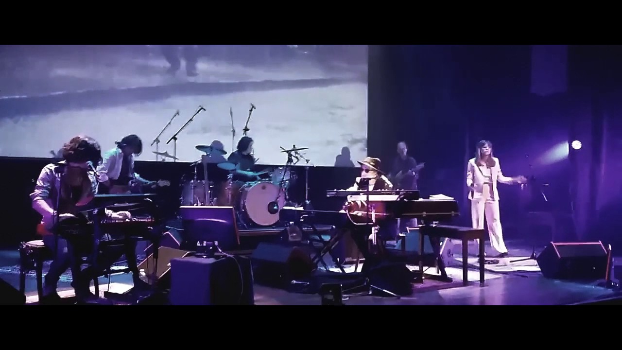 CHARLY GARCIA LLUVIA Caras y Caretas
