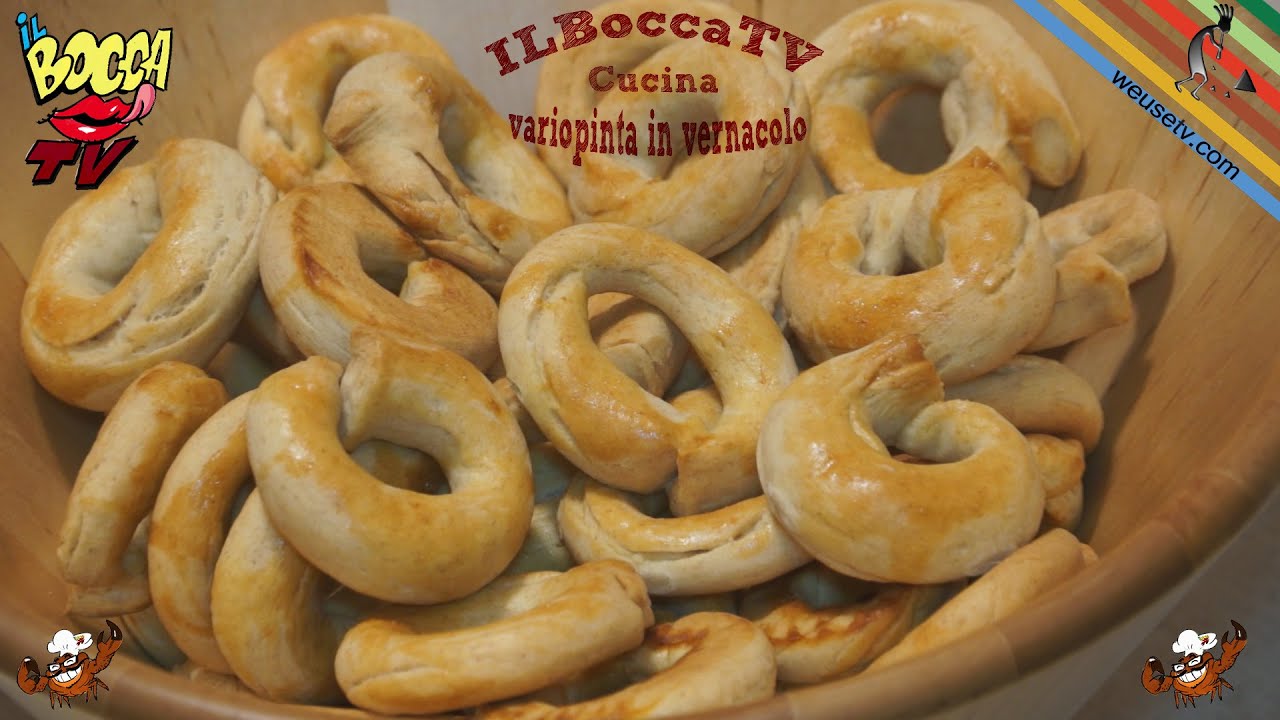 217 - Roschette...e poi fai le piroette! (ciambelline di pasta all'olio spezzafame e stuzzicanti)