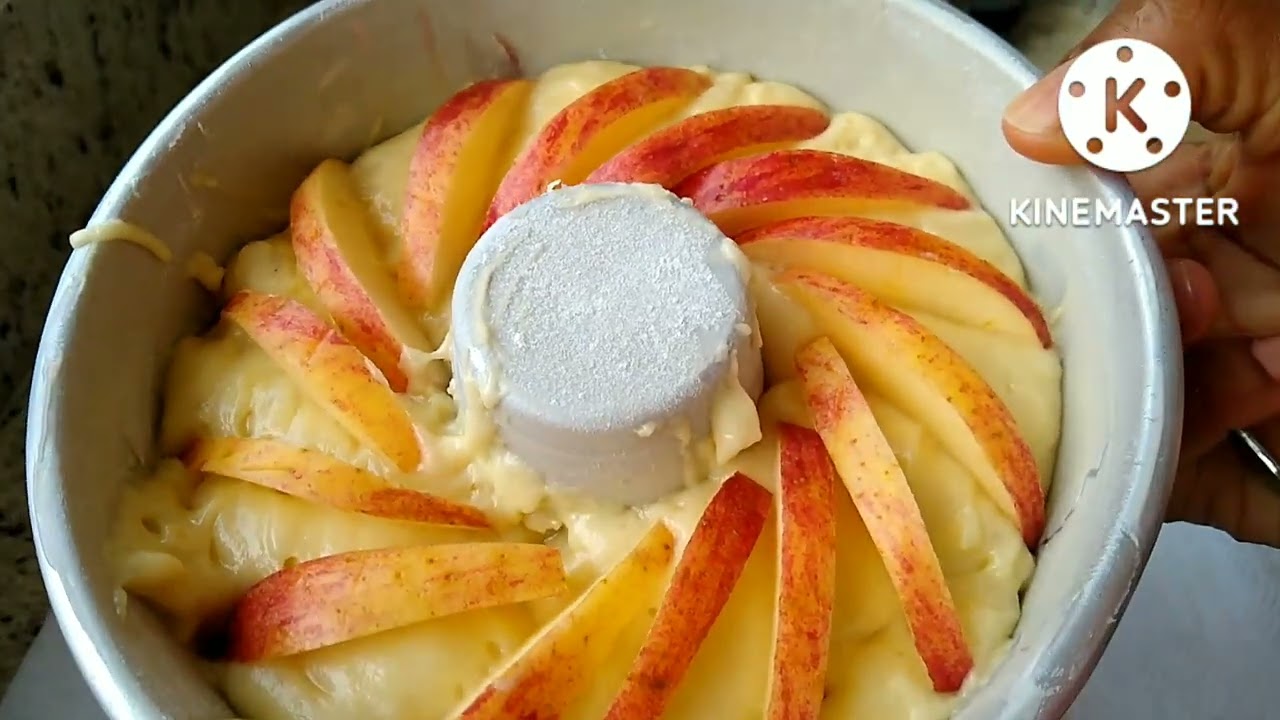 Bolo de Iogurte com Maçã