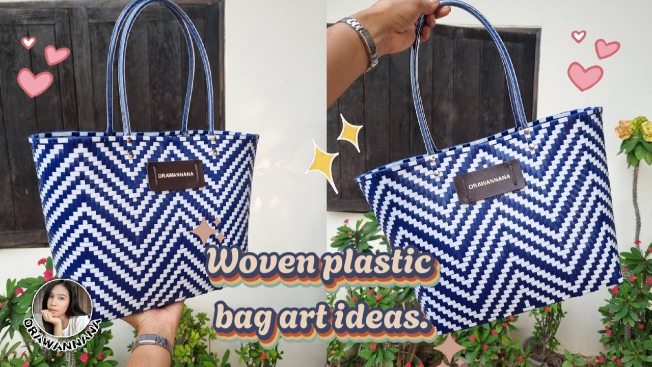 วิธีสานกระเป๋าจากเส้นพลาสติก สีน้ำเงิน - ขาว | Woven plastic bag art ideas.