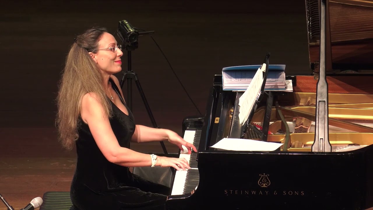 Chopin: Nocturne in C sharp minor played by pianist Orit Wolf