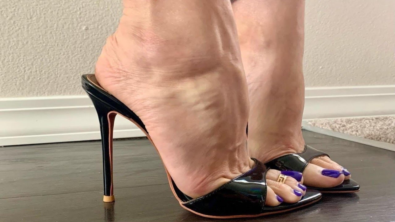 Новая коллекция модных туфель на высоком каблуке 3 //@YouTube @SandalwoodSongs @Shoe0nHead @DCShoes