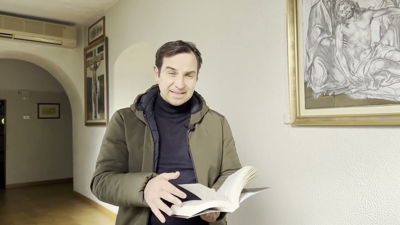 Come si comportava Padre Pio di fronte alle folle che lo cercavano?