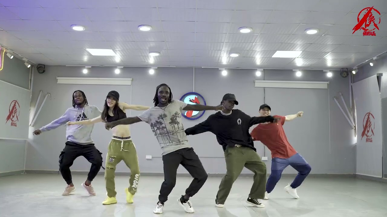 [Beginners Dance Workout] Lenka Trouble Is A Friend|Sino Afro Dance Workout|Easy Dance Fitness，Zumba